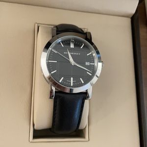 Black Burberry men’s watch